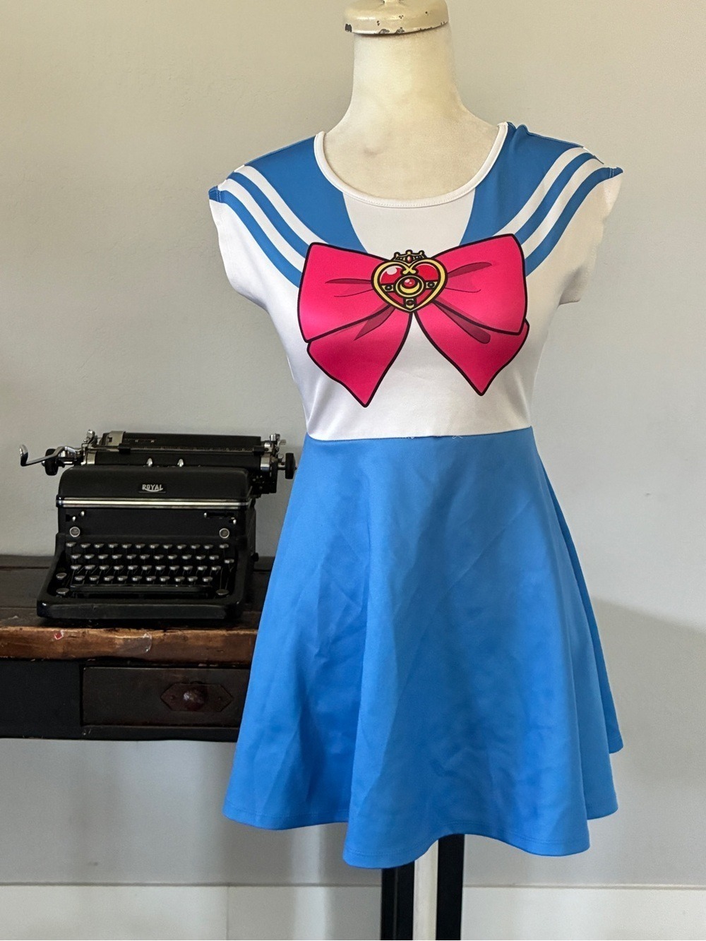 Sailor Moon Cosplay Dress - Girls Size Large (10-12)